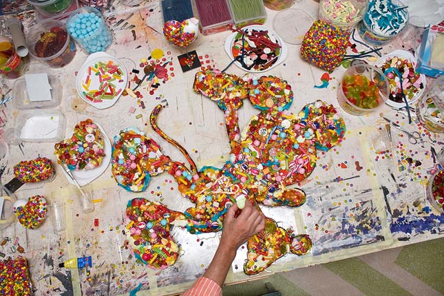 Sweet Art: Kunstobjekte aus Süssigkeiten vom Künstler Johannes Cordes