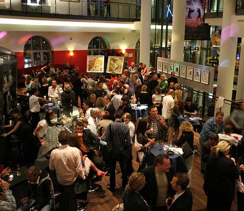Impressionen der Ausstellung von Johannes Cordes im Kino Metropolis, Frankfurt